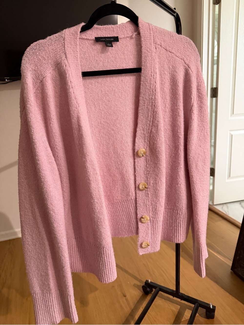 Ann Taylor Pink Button-Front Cozy Cardigan Cropped Sweater Womens Large - Picture 2 of 6
